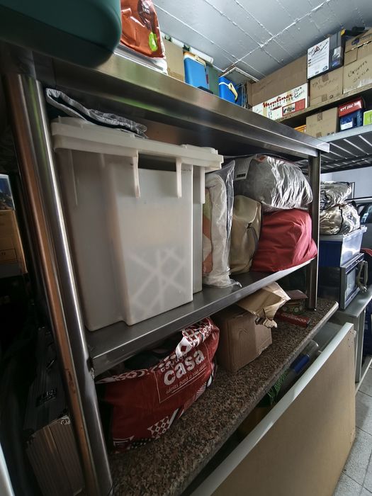 Bancada de Inox com prateleira a meio