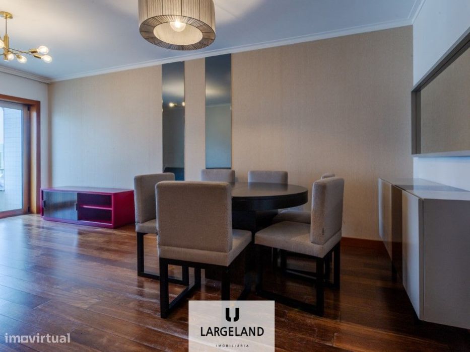 T3+1 Duplex - Zona Glicínias UA — Aradas, Aveiro