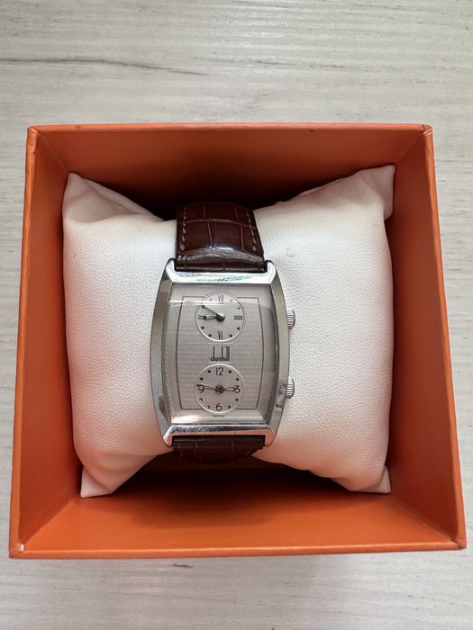Zegarek Dunhill elegancki dual time – dwie tarcze