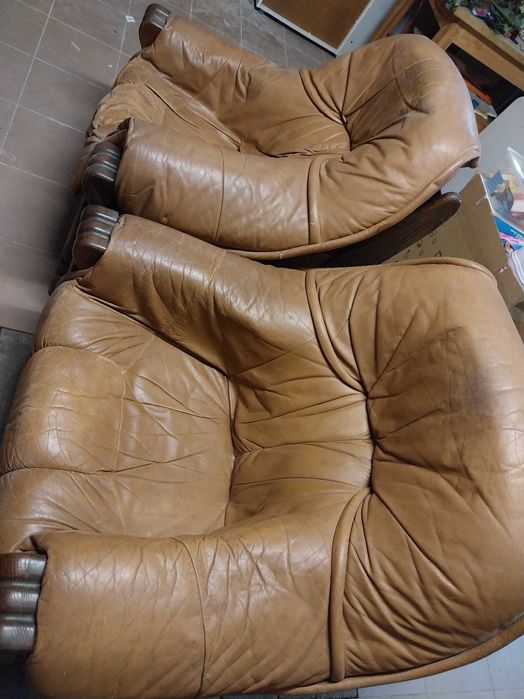 Sofàs em pele natural madeira maciça
