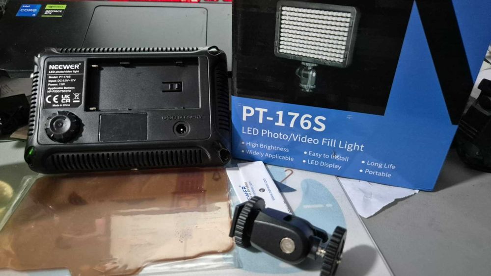 Lampa LED NEEWER PT- 176 S 11W