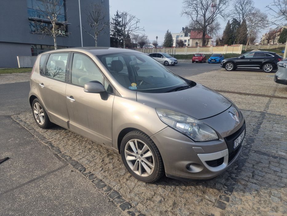 Renault scenic 2.0 dci automat