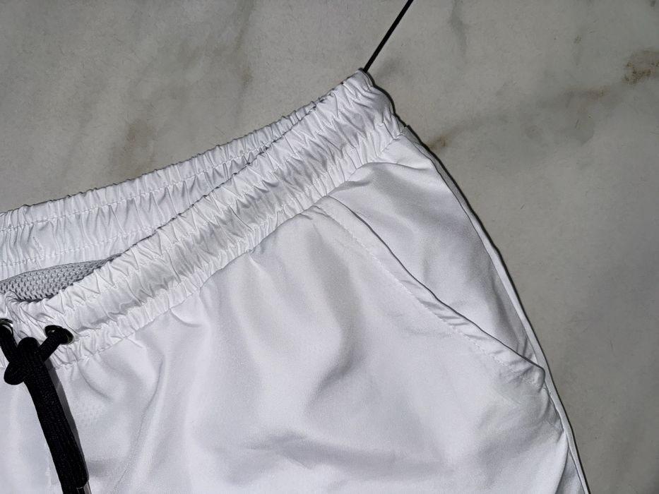 Мужские стильные белые плавательные шорты Boohoo m (46-48)