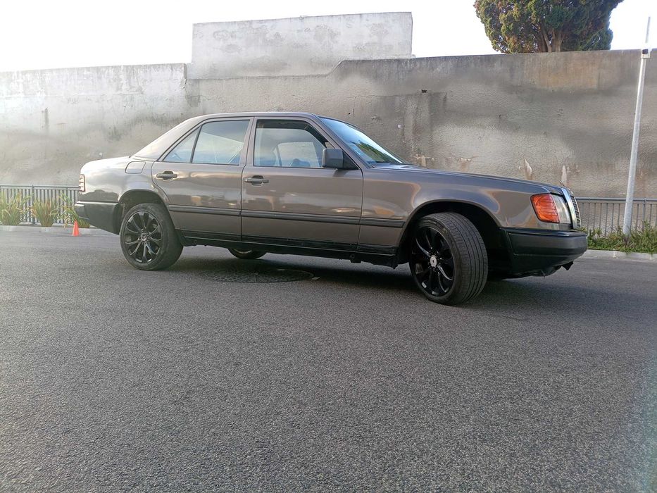 Mercedes w124 300
