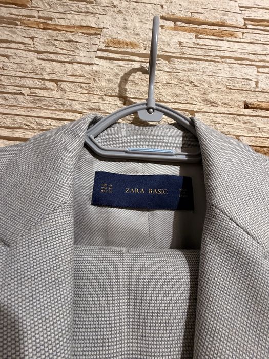 Szary, elegancki, damski garnitur, marynarka, spodnie Zara Basic