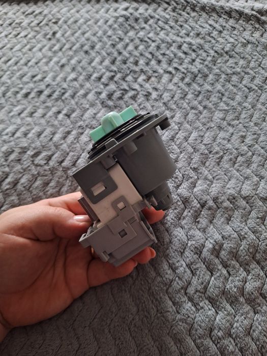 Насос (помпа) пральної машини Samsung DC31-00181A