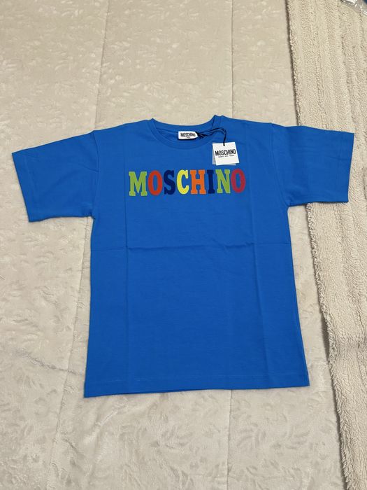 Tshirt Moschino nova tam 10