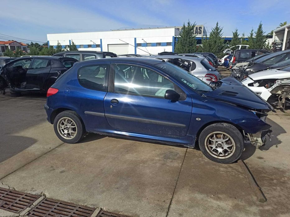 PEÇAS PEUGEOT 206 ANO 2002 1.4 HDI