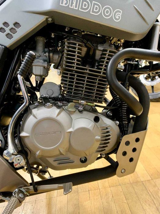 Мотоцикл Geon BadDog 250