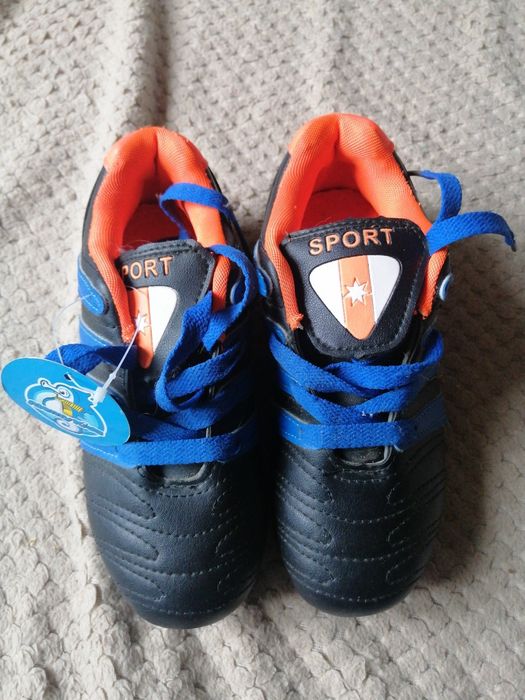 Новые бутсы  размер 41