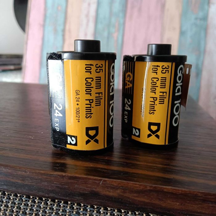 Câmara Analógica Canon T50 + Teleobjetiva OPTRON – Vintage & Clássica!