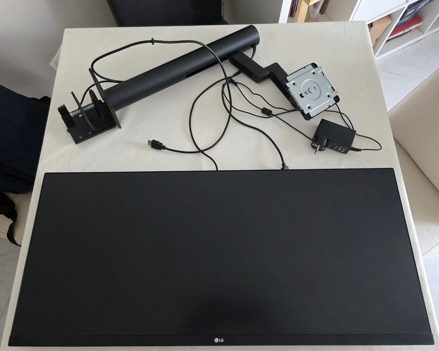 Monitor Ergo LG UltraWide™ QHD IPS HDR
34WN780-B