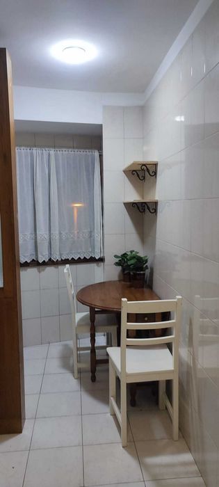 Arrenda se excelente T0 à  Maternidade