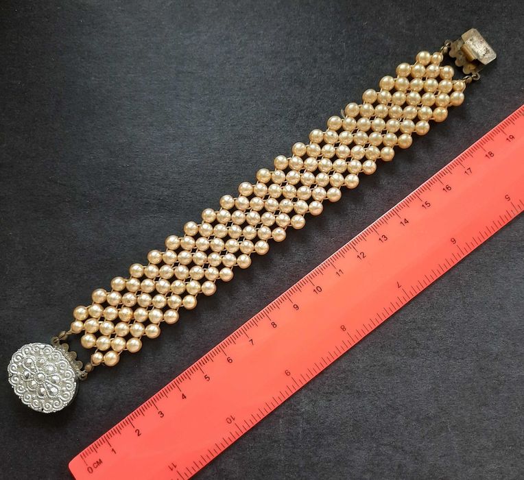 Браслет під перли