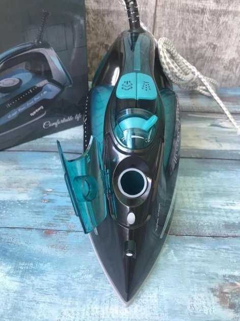 Утюг паровой с керамической покрытием 3200Вт Rainberg RB-6310