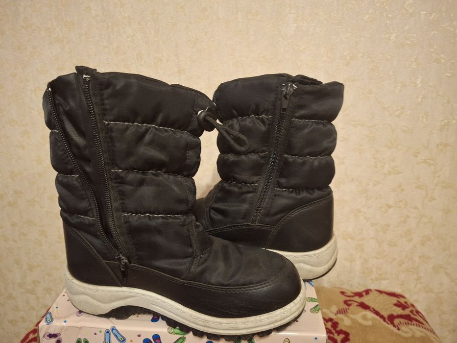 сапоги, ботинки  33 размер