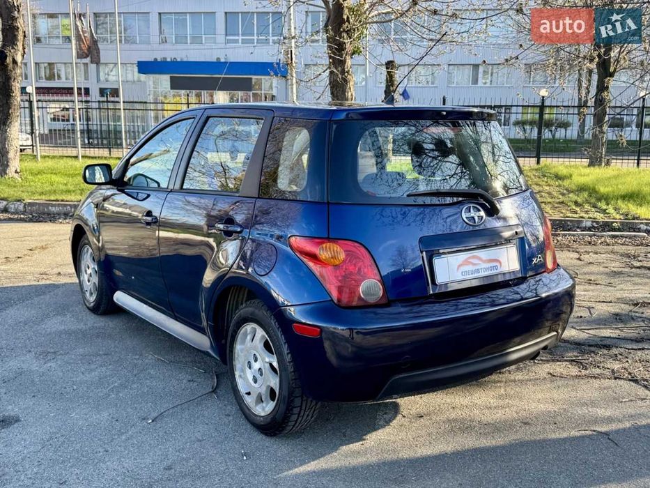 Продам Scion xA 2004