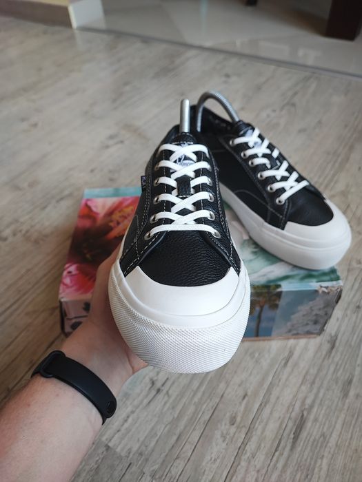 Roxy Cruizer czarne rozmiar 40 wkładka 26 cm niskie