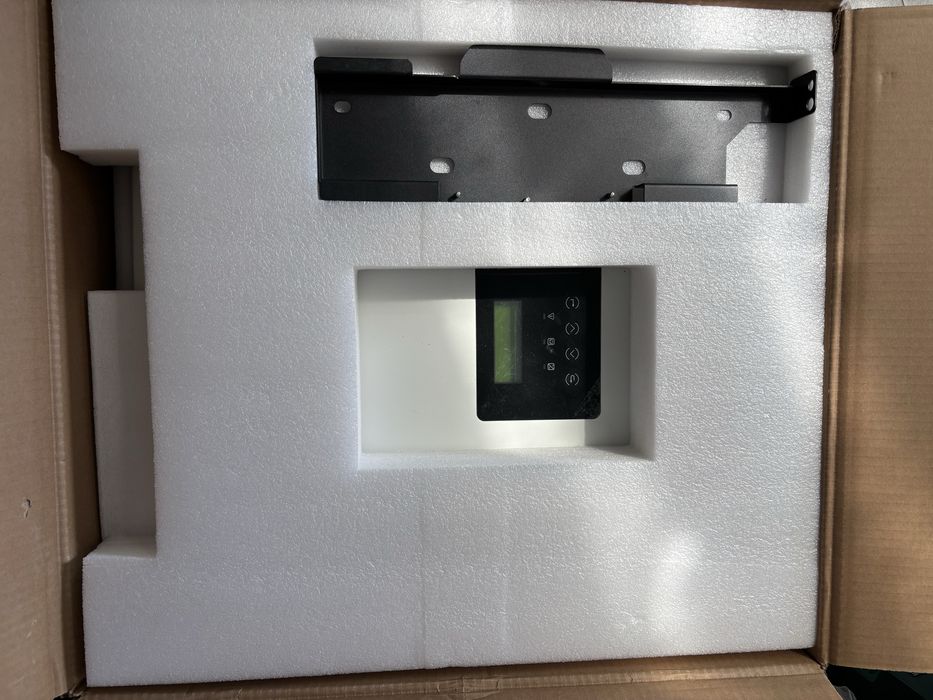 SolaX X3 8kW – Inversor Híbrido Solar – Excelente Estado