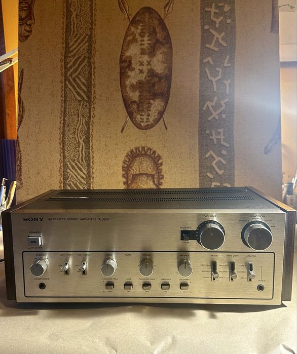 Amplificador Integrado Vintage Sony TA-3650 (1976)
