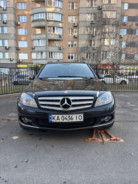 Mercedes-benz c220 універсал(ідеал)не фарбована
