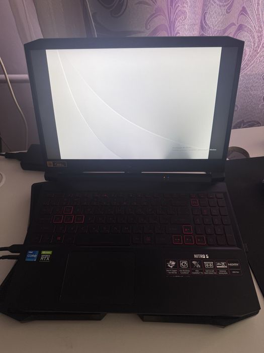Acer Nitro 5 AN515-57 (RTX 3050) ігровий ноутбук, гарний стан