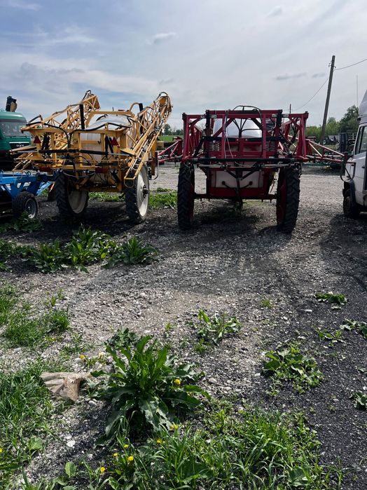 Продам Оприскувач, Глибокорозпушувач та Плуг.