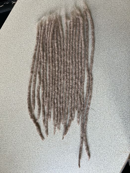 Dredy dreads syntetyczne recznie szydelkowane 30-50 cm 20 szt blond