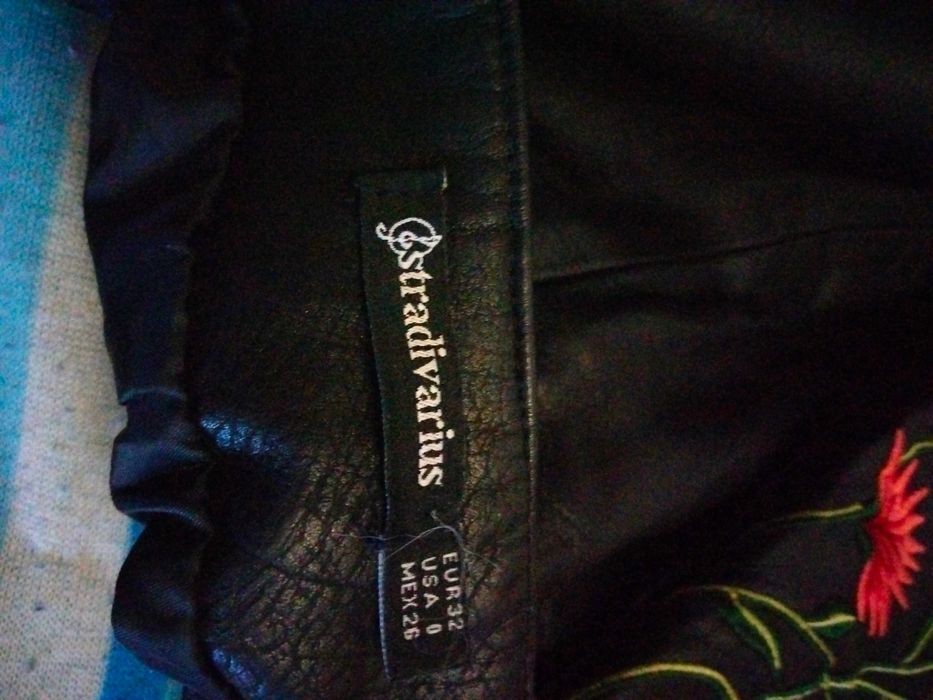 Roupa de mulher e criança