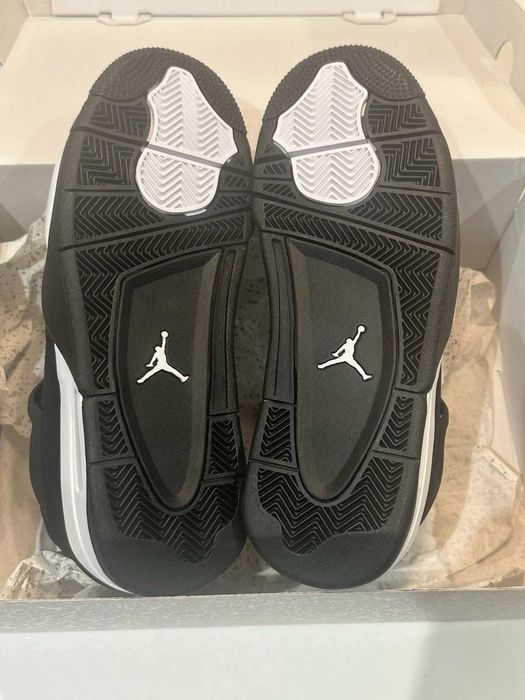 Jordan 4 Retro White Thunder R.43