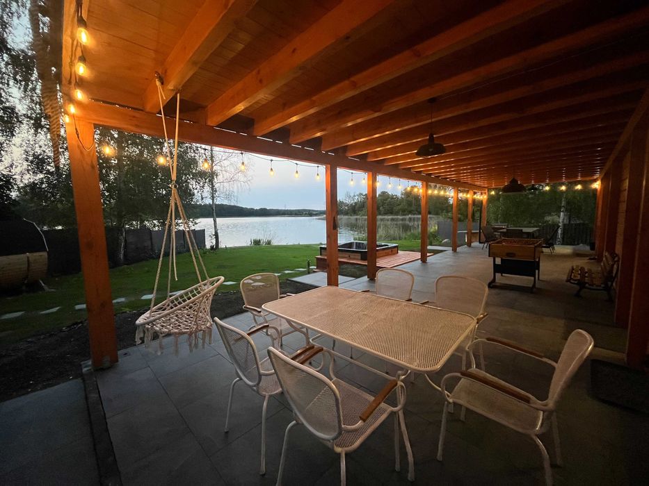 Mazury, dom nad jeziorem, 7 pokoi, sauna, jaccuzi, linia brzegowa