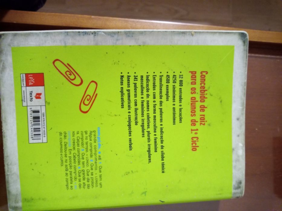 School Dictionary64297761193601122