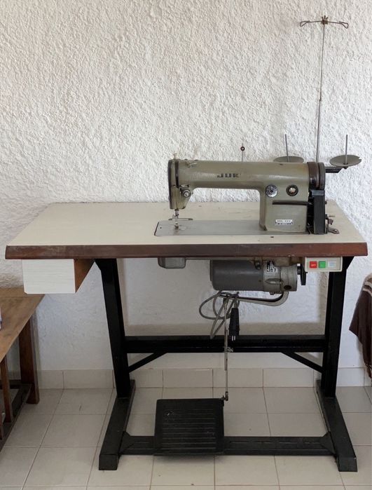 Maquina costura Juki duplo arrasto
