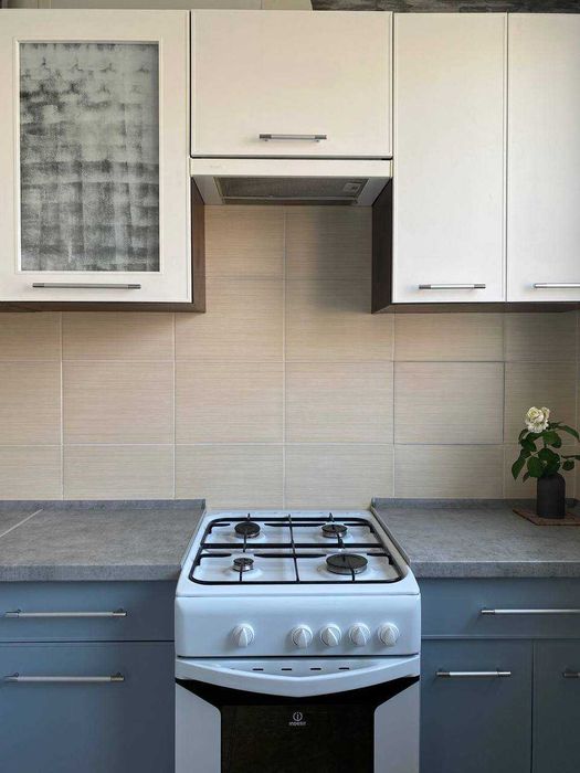 Затишок та відпочинок у центрі. 2-3 кім. м.Левада.