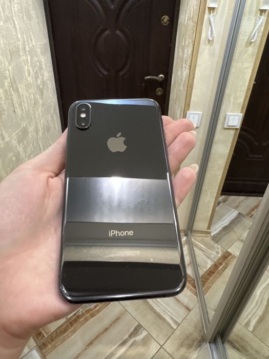iPhone XS 64GB (Space Gray)