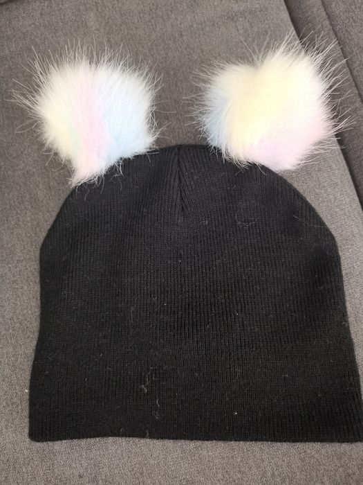 Pom-pom Beanie