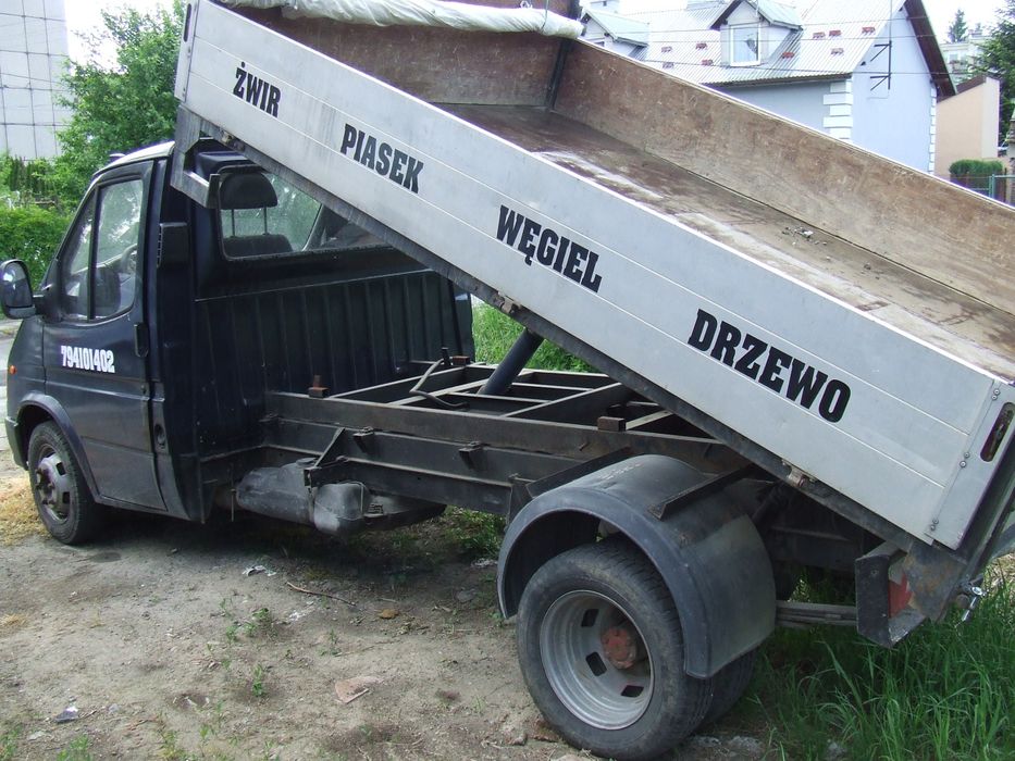Usługi wywrotką dmc 3500