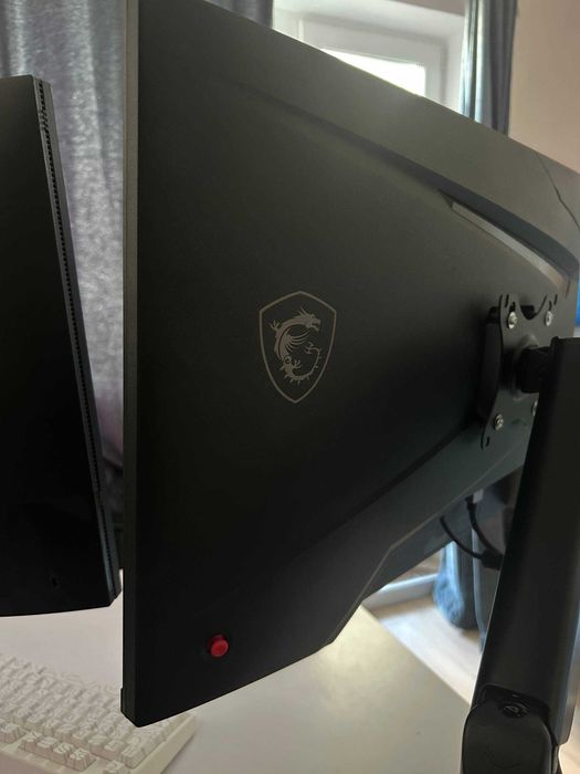 Монітор 27 MSI MAG 274QRF-QD E2 180hz