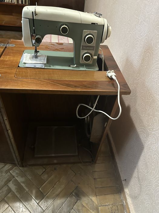 Швейная машинка, ГДР. Veritas Textima 8014/26 voll zick-zack: 1