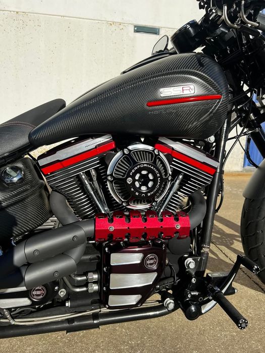 Harley davidson breakout unica