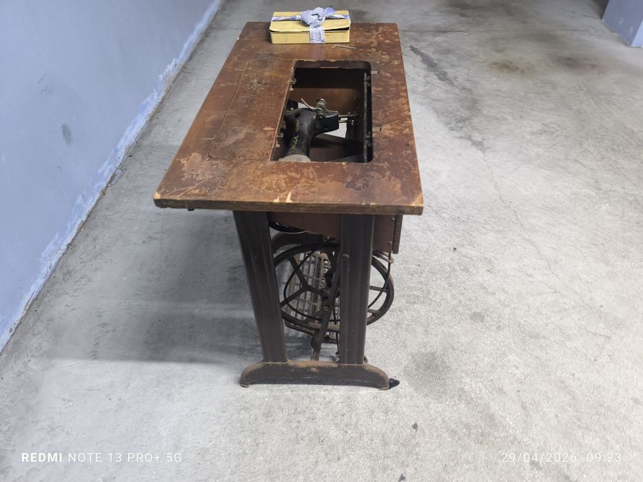 Vendo maquina de costura Singer