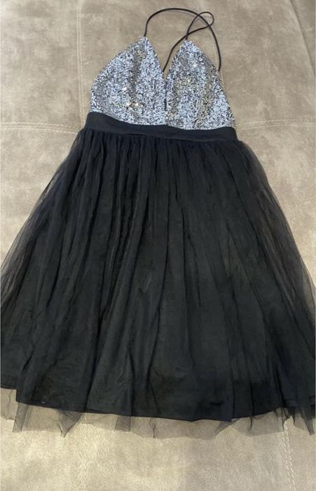 Жіноча святкова сукня