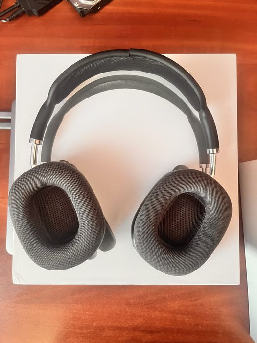 AirPods Max 1:1 на ремонт (треснул пластик сверху наушников)