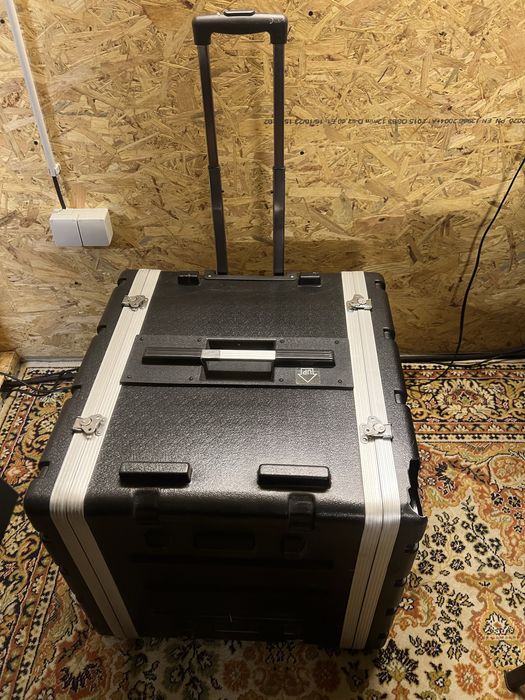 Flight case rack 12 unidades