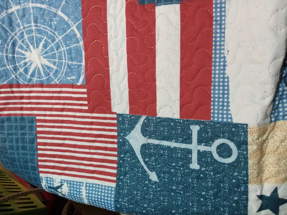 Colcha cama de solteiro nova tam 1.80x2.60