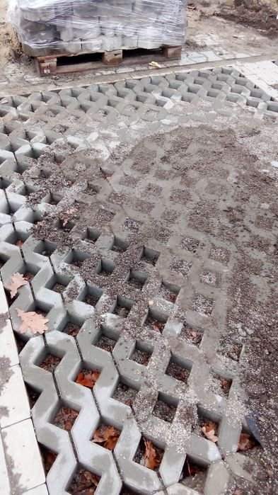 Плитка тротуарна б/в