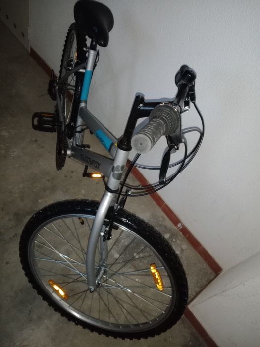 70€ Bicicleta roda 26 excelente pegar e andar
