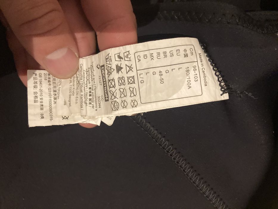 Fato Olaian 4-3mm em excelente estado