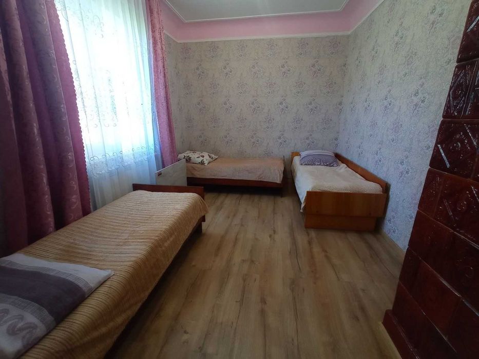 Східниця.Номера на різний смак і гаманець від 200 грн за людину.