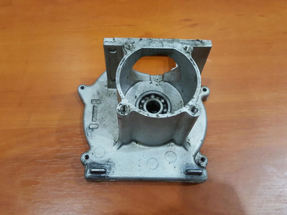 Homelite St155 Karter Obudowa Silnika Korpus